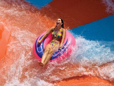 Judge’s Comment:

“It was obvious that this park wanted to stand out as an avid

supporter of its surrounding

community!”