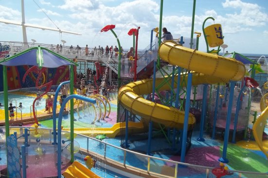 Pre-planning took on extra importance to make sure everything moved smoothly and briskly in the tight timeline. Once the ship docked, everything had to be ready to go. Larger features such as slides and play structures were assembled on the deck, then placed onboard when the time came. Everything else was placed on site before the ship arrived.